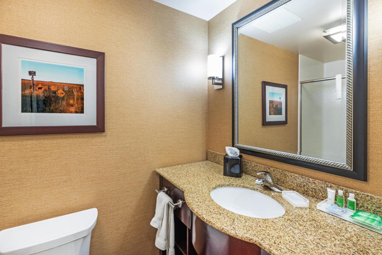 Holiday Inn Ardmore By Ihg Kültér fotó